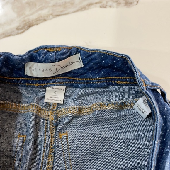 Skinny ankle jeans with flexed throughout and washed faded, - Picture 3 of 5